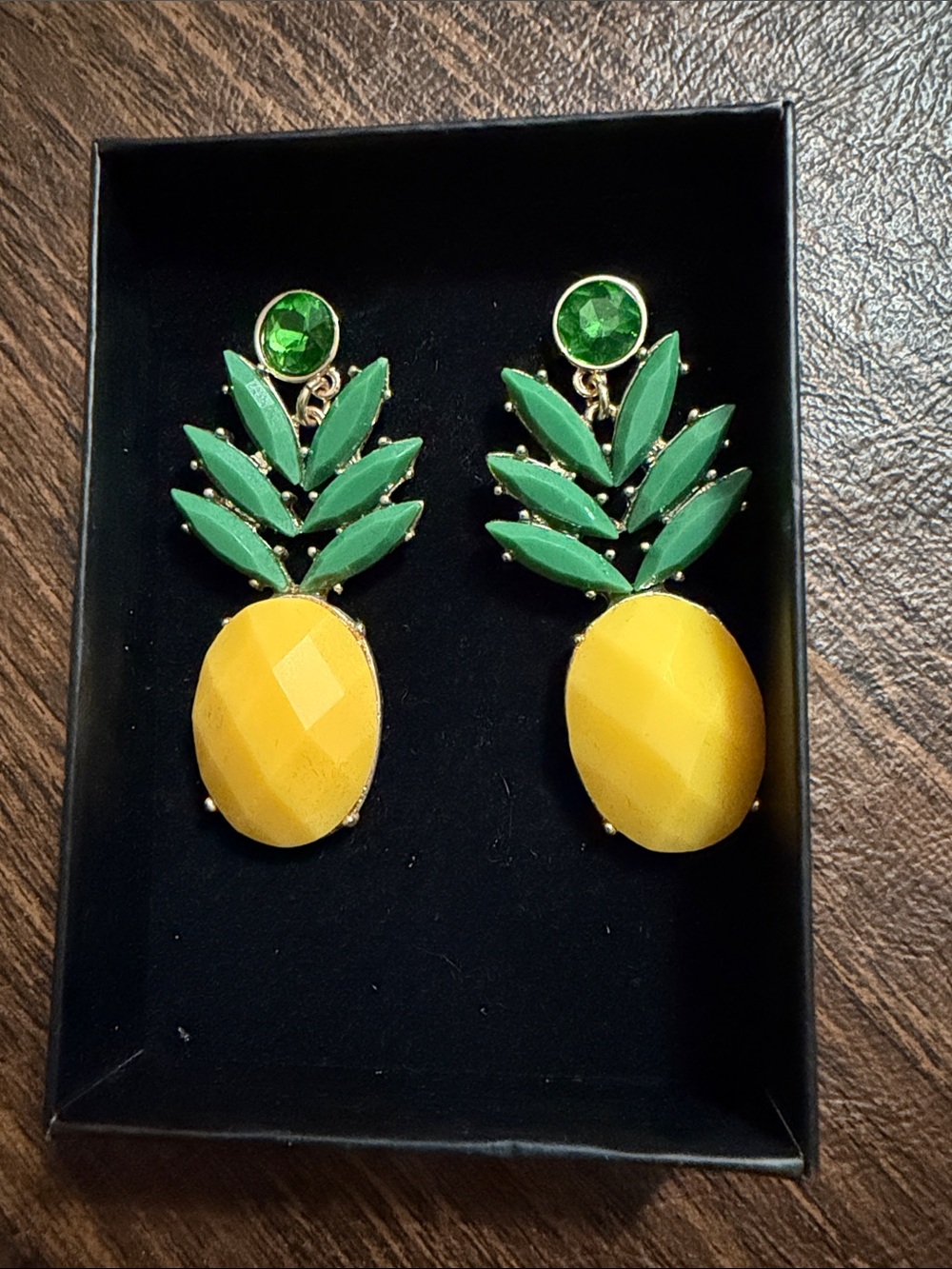 New In Box Mark by Avon “Fruit For All” Pineapple Earrings